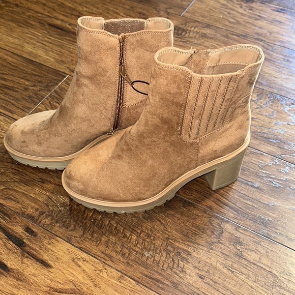 Katrina Platform Boots - Universal Thread ❤️host pick❤️🥾NEW🥾 - Picture 8 of 8